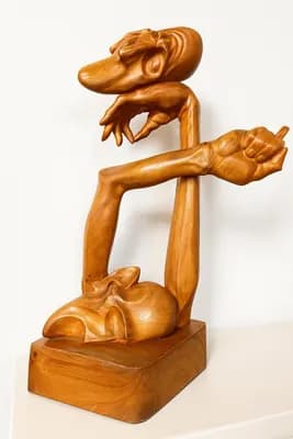 Быть или не быть (1992). Усов В.. дерево